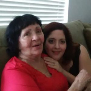 Meet your Posher, Raisa